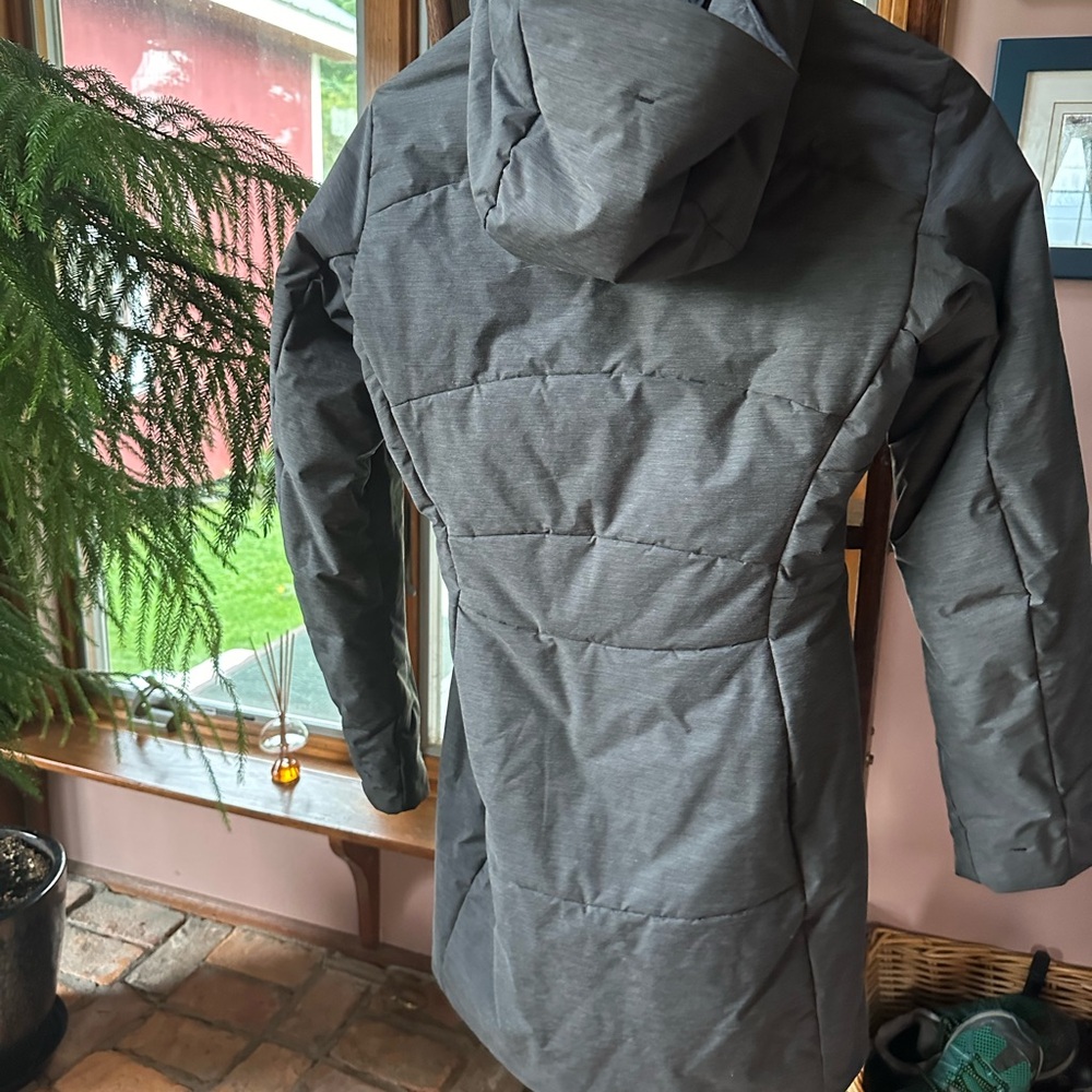 Arc'teryx Women's Darrah parka - Picture 3 of 6